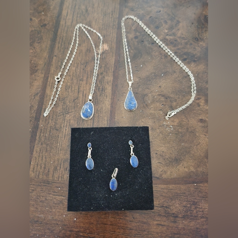900 & 950 sterling silver / 2 necklaces & 3 pendants & earrings set